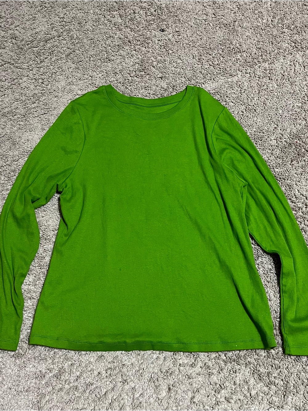 A New Day Women's Knit T-Shirt Long Sleeve CrewNeck Green Size XXL *tiny spot*